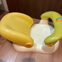 コンビ　バスチェアの画像