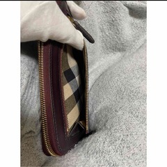 【正規品】BURBERRY長財布レディース、メンズ、中古Aランクの画像