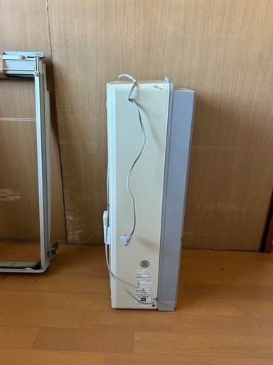 コロナ/CORONA☆窓用ルームエアコン冷房専用☆CW-A1611