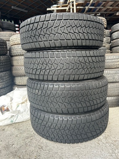 バリ山スタッドレス225/65/17. 4本タイヤ+交換コミコミ価格、愛知県大府市