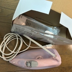 ニトリ　スチームアイロン