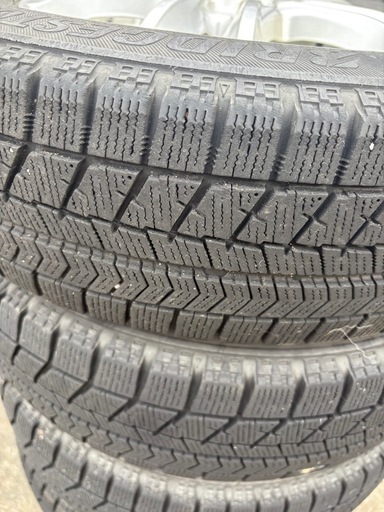 スタッドレスタイヤ4本セット 155/70R13 ブリヂストン