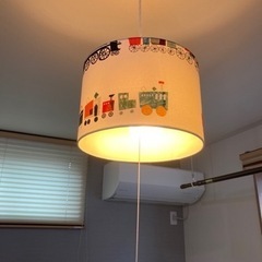 子供部屋　ペンダントライト