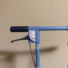 シニアカー　手押し車
の画像