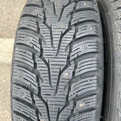 205/65R15 スパイクタイヤ ネクセン WINGUARD 2016年製造 4本の画像