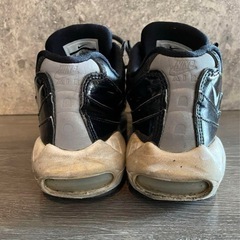 ナイキ　エアマックス95 黒の画像