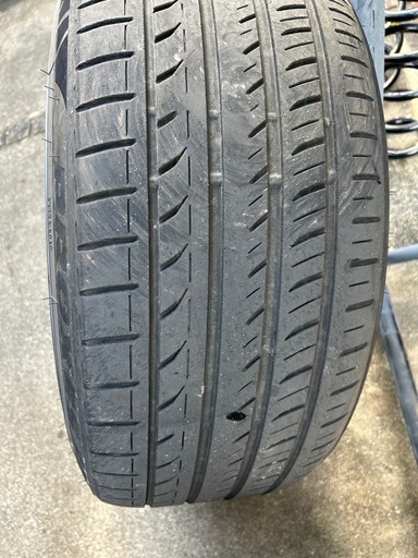 エンケイ　rs05rr 10j+35 20inch 245/40-20 PCD114.3 5穴