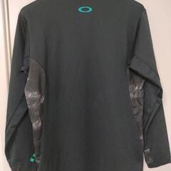 オークリー　ゴルフウェアの画像