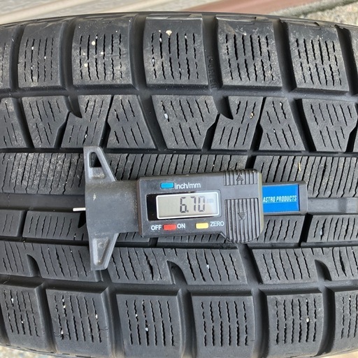 ･:*決まりました•受付終了.:+*スタッドレス　ヨコハマiceGUARD IG50 205/55R 16