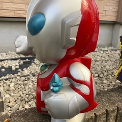 ウルトラマンパワード目覚まし時計の画像