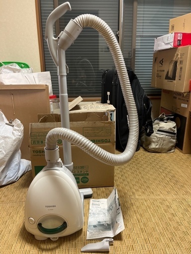 東芝　掃除機　美品