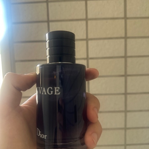朝７時までに天王寺でお取引できる方！！ソヴァージュ　オードトワレ100ml