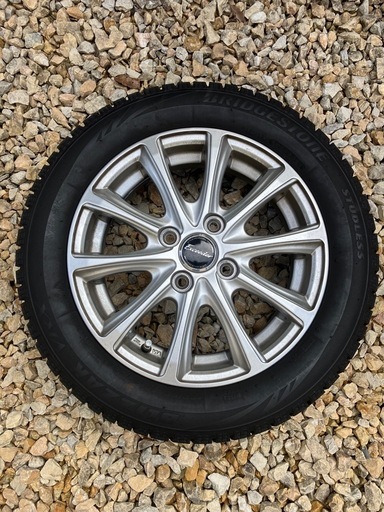 ｽﾀｯﾄﾞﾚｽﾀｲﾔ　軽自動車