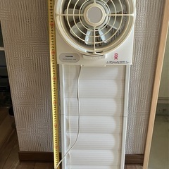TOSHIBA窓用換気扇