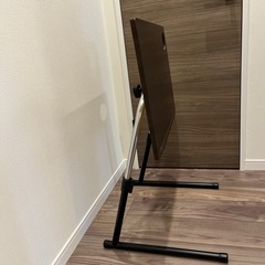 折りたたみ式デスク
の画像