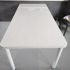 ダイニングテーブル　メラミン化粧板使用　11月25日まで出品