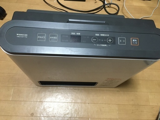 【中古】ガスファンヒーターGFH-2406S(W5) 12・13A
