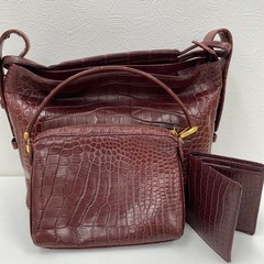 3点セット(ハンドバッグ×2財布)の画像