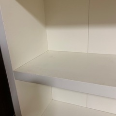 IKEAの本棚の画像
