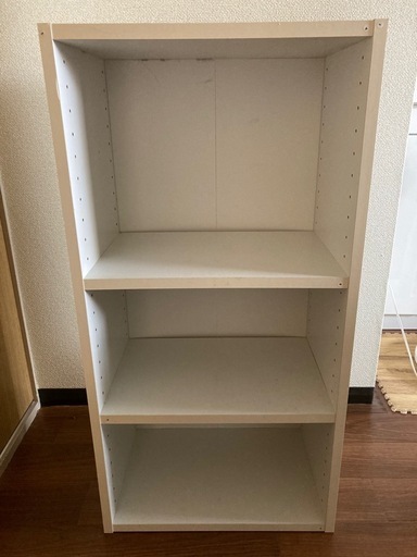 白のカラーボックス