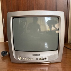 ブラウン管テレビ(小さめ) リモコン付き