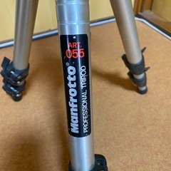 マンフロット　小型三脚　メイドインイタリーの画像