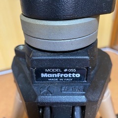 マンフロット　小型三脚　メイドインイタリーの画像
