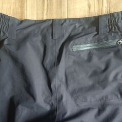MILLETのゴアテックス　パンツ　フランスの有名アウトドア用品メーカーの画像