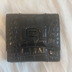 バレンシアガ　財布の画像