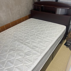 シングルベッド