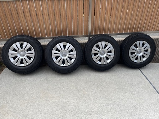 キャラバン用純正ホイールタイヤセット