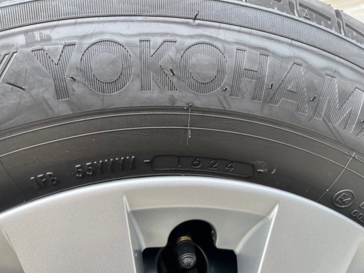 キャラバン用純正ホイールタイヤセット
