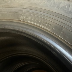 中古タイヤの画像