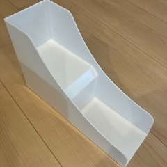 2段に収納できるコミックスタンド　10個セットの画像