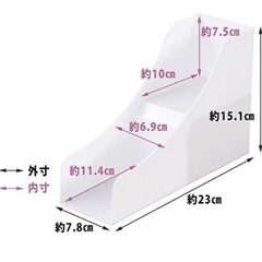 2段に収納できるコミックスタンド　10個セットの画像