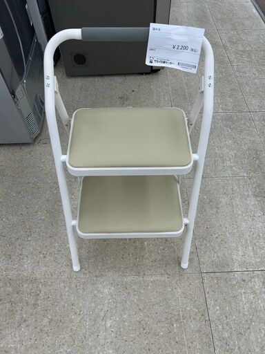 ★ジモティ割あり★  踏み台 白 H74.5×D50.5×W47 クリーニング済み TJ9417