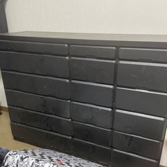 【取引中】黒のチェスト