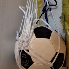 幼児用サッカーボール　網付き