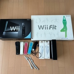 Wii本体、WiiFit、コントローラー、ヌンチャクまとめ売り