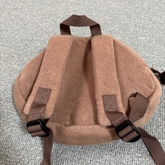 くま リュックの画像