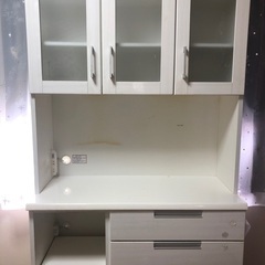 食器棚　　　もらってください！！