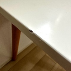 ダイニングテーブルの画像