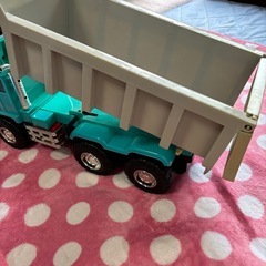 ダンプトラック　車　大きい　ミニカー　はたらくくるま の画像