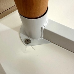 ダイニングテーブルの画像