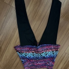 スポーツウェア下