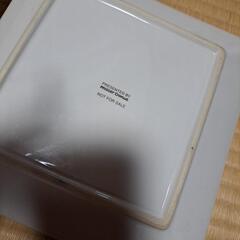 ミスタードーナツ四角皿の画像