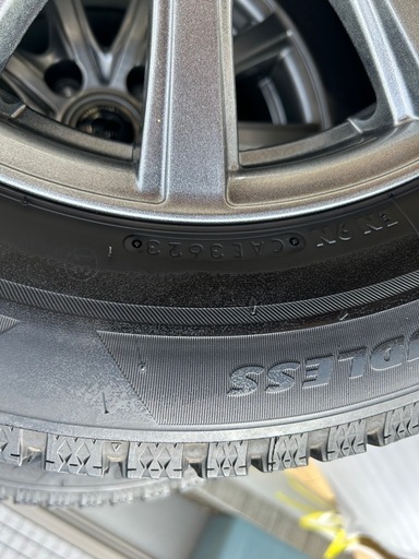 2023年製　195/65r15 ブリザック　スタッドレス　岐阜　愛知　ヴォクシー
