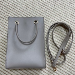 ショルダーバッグの画像