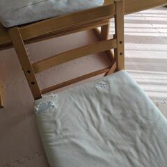 無印良品リビングでもダイニングでもつかえるテーブル＆ソファチェア一脚の画像