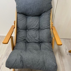 ニトリリクライニングチェア　オッドマン付きの画像